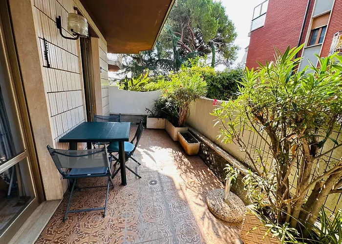 Duca A Per 4 Persone Giardino Vista Mare Gorgeous 1 Bed Flat With Garden!