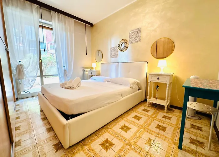 Appartamento Duca A Per 4 Persone Giardino Vista Mare Gorgeous 1 Bed Flat With Garden!