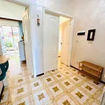 Duca - Garden & Seaview Apartament