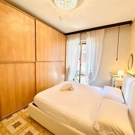 Duca A Per 4 Persone Giardino Vista Mare Gorgeous 1 Bed Flat With Garden! Sanremo