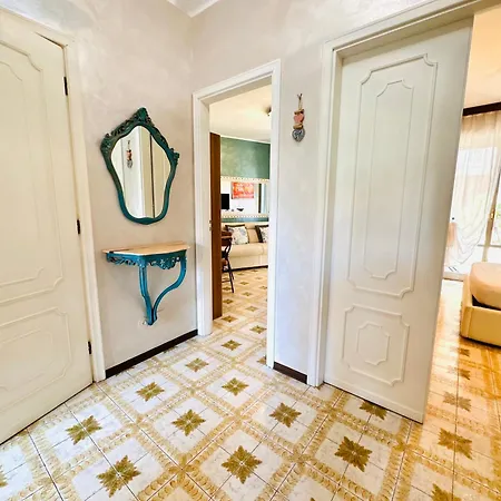 Duca A Per 4 Persone Giardino Vista Mare Gorgeous 1 Bed Flat With Garden! *