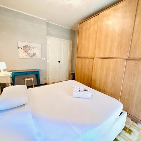 Duca A Per 4 Persone Giardino Vista Mare Gorgeous 1 Bed Flat With Garden!