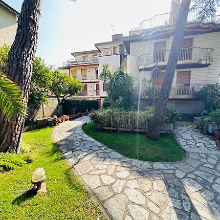 Duca - Garden & Seaview Apartament