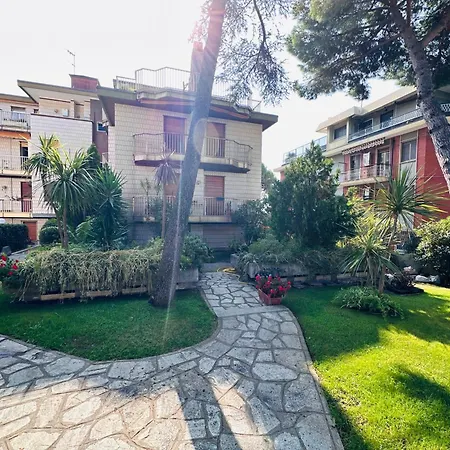 Duca - Garden & Seaview Apartament San Remo